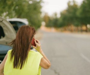 Read more about the article How to Stay Safe While Waiting for Towing in Buffalo